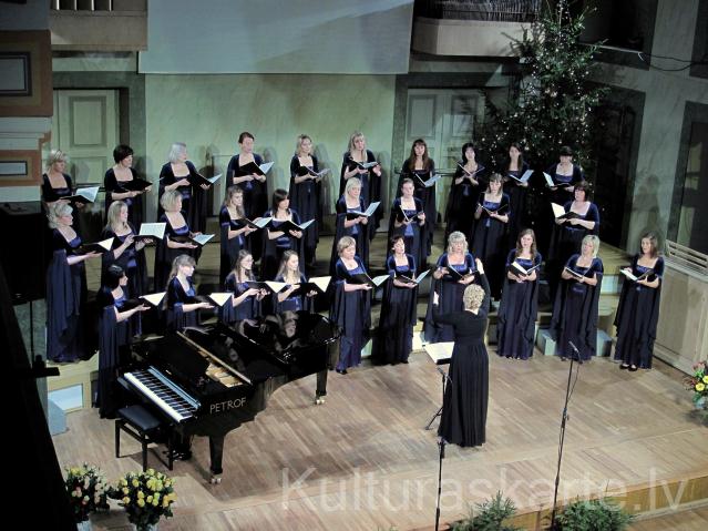 Koris Dzintars